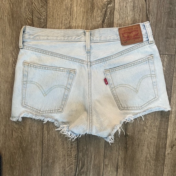 501 shorts - Picture 2 of 3